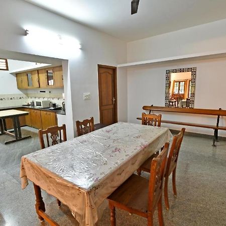 Villa Close To Rock Beach-Family Room Пондичерри Экстерьер фото